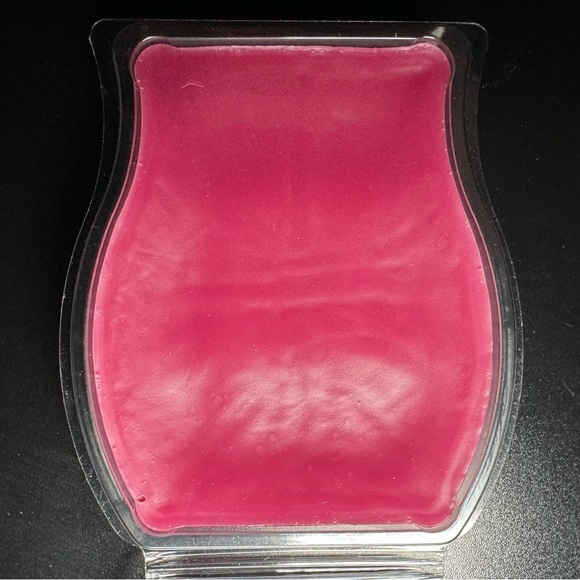 Scentsy Love You Berry Much Wax Bar - Picture 4 of 5